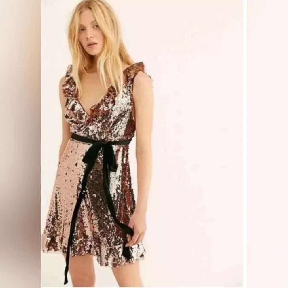 🌻Free People Tribeca Siren Sequin Dress, Size 4